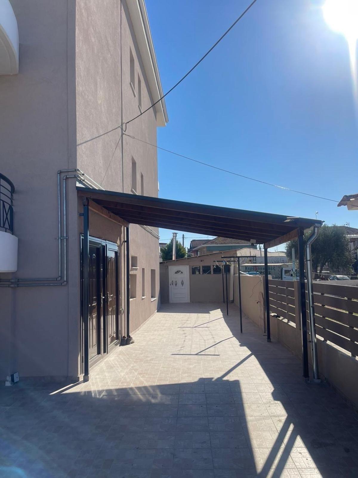 טריקלה Bright Apartment, Spacious Near The Center מראה חיצוני תמונה